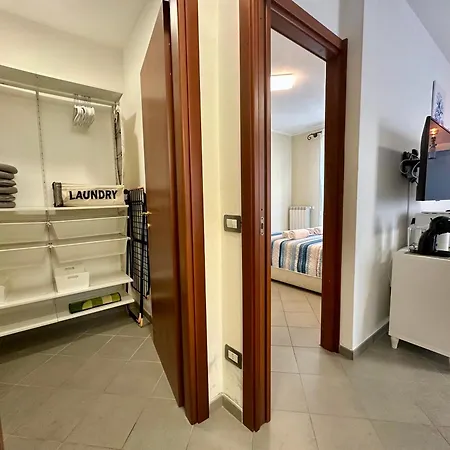 Casa Ginsea - Ampia Terrazza, Parcheggio Privato, 5 Min Dal Mare * Loano