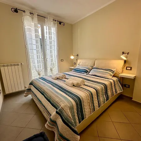 Casa Ginsea - Ampia Terrazza, Parcheggio Privato, 5 Min Dal Mare Apartment