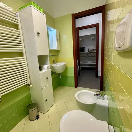 Casa Ginsea - Ampia Terrazza, Parcheggio Privato, 5 Min Dal Mare Apartment Loano