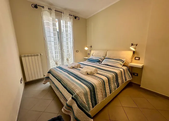 Casa Ginsea - Ampia Terrazza, Parcheggio Privato, 5 Min Dal Mare Daire