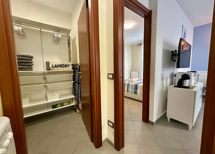 Casa Ginsea - Ampia Terrazza, Parcheggio Privato, 5 Min Dal Mare * Loano