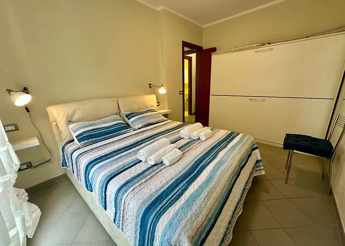 Casa Ginsea - Ampia Terrazza, Parcheggio Privato, 5 Min Dal Mare *