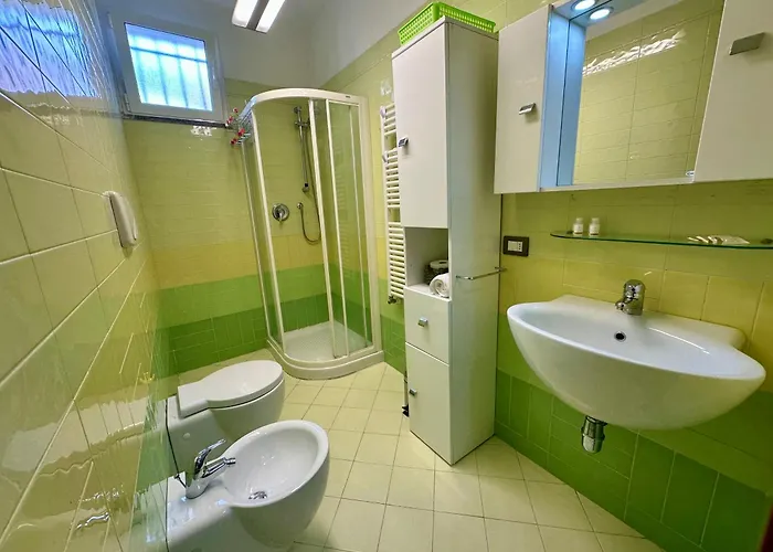 Casa Ginsea - Ampia Terrazza, Parcheggio Privato, 5 Min Dal Mare Daire Loano